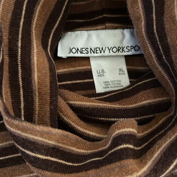 Jones New York Brown Turtle Neck - Picture 3 of 3